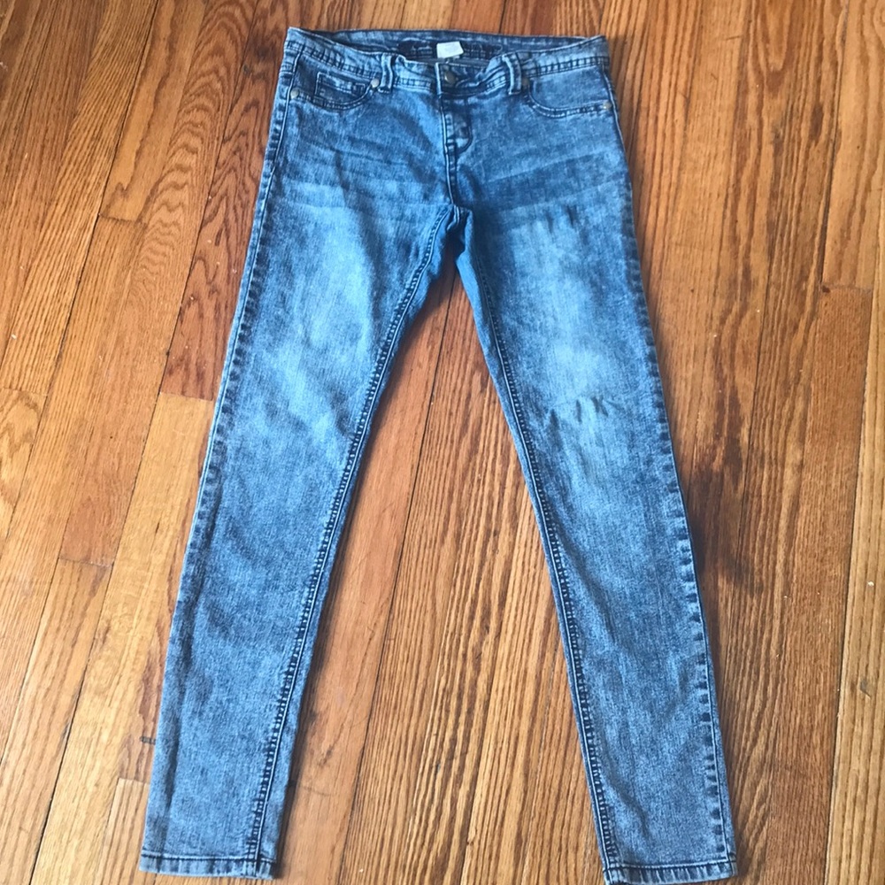 Acid Wash Skinny Jeans